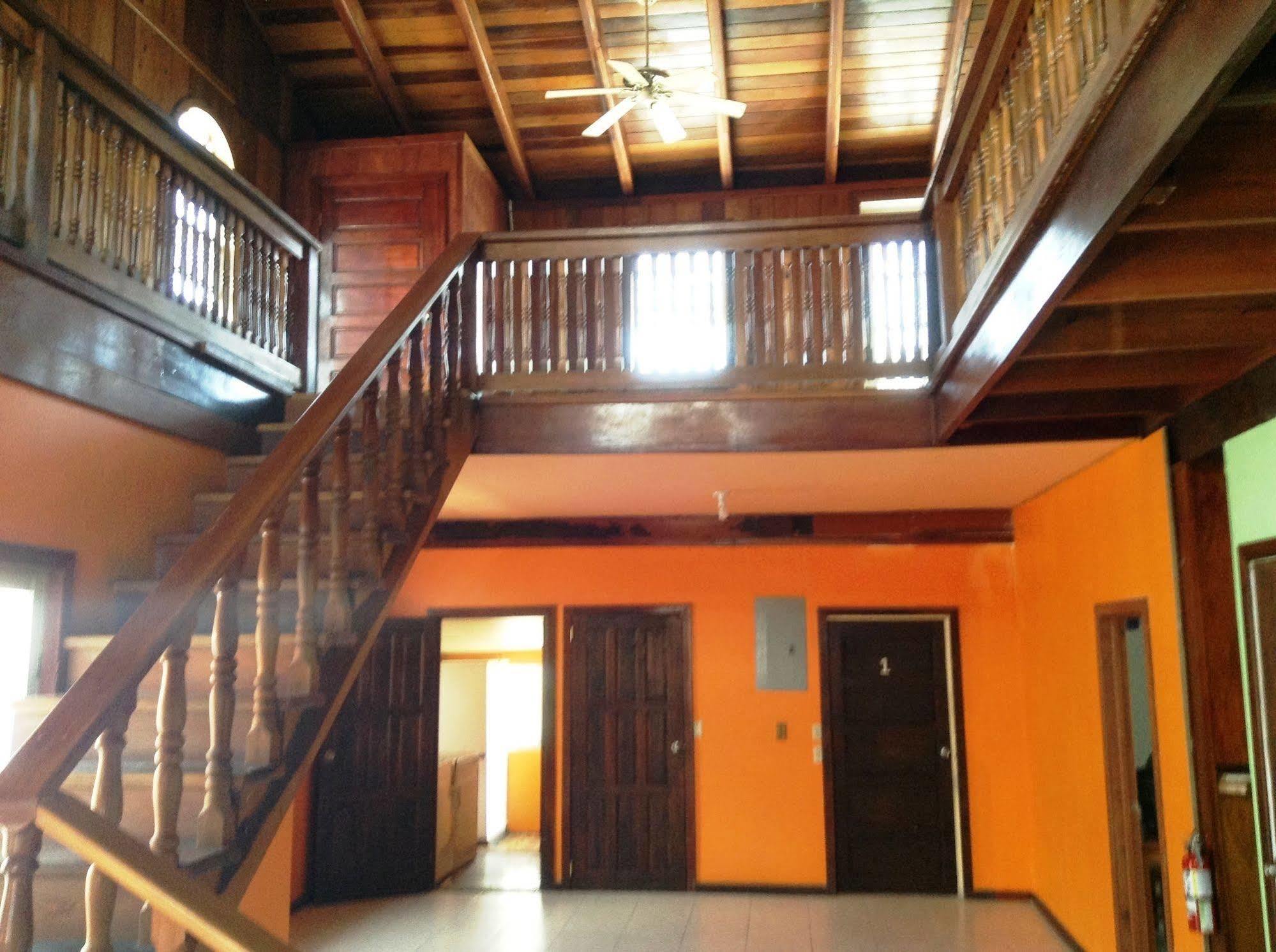 Amelia Guest House سان بيدرو المظهر الخارجي الصورة